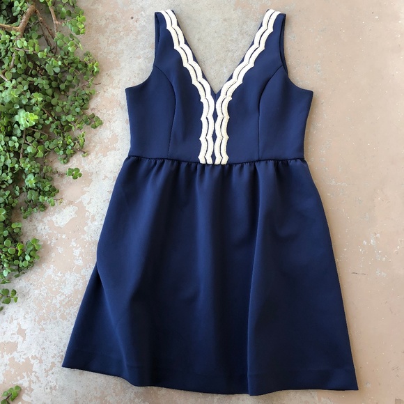 Lilly Pulitzer Dresses & Skirts - Lilly Pulitzer Rorey True Navy Gold Trim Dress
